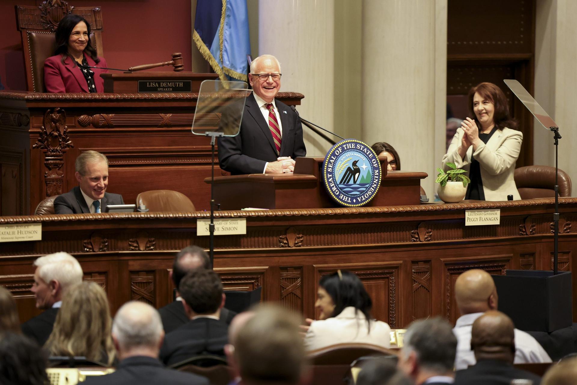 Glory days: In his final State of State, Walz shifts focus from recent tragedies to accomplishments of DFL trifecta