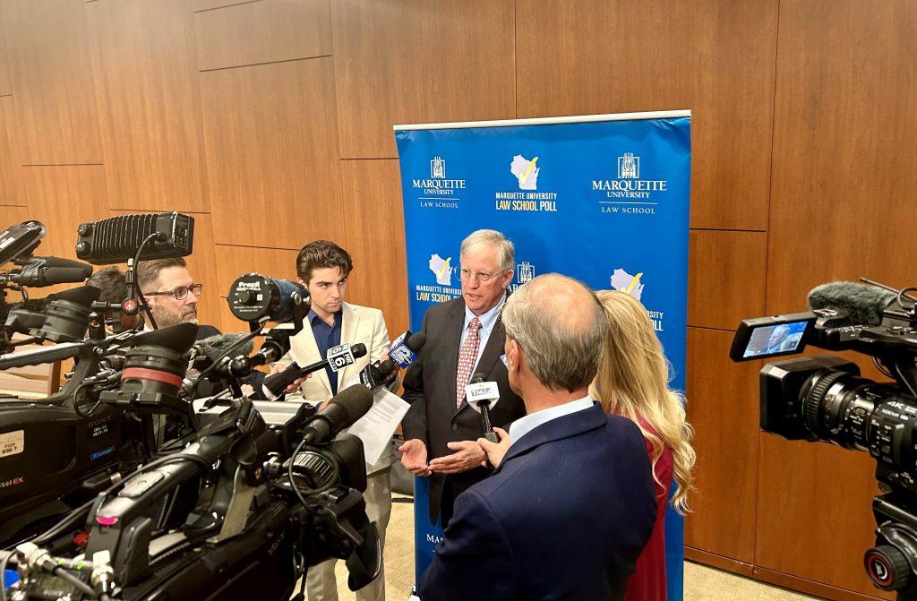 New Poll: Democrats have an Edge Despite Voter Unhappiness